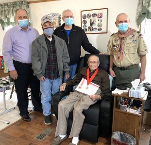 Littell receives Faithful Servant Award